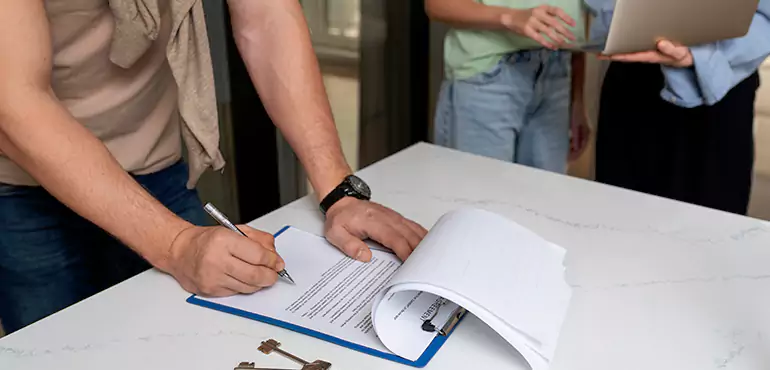 Advantages of Using Assignment of Contract in Real Estate in Arlington, TX